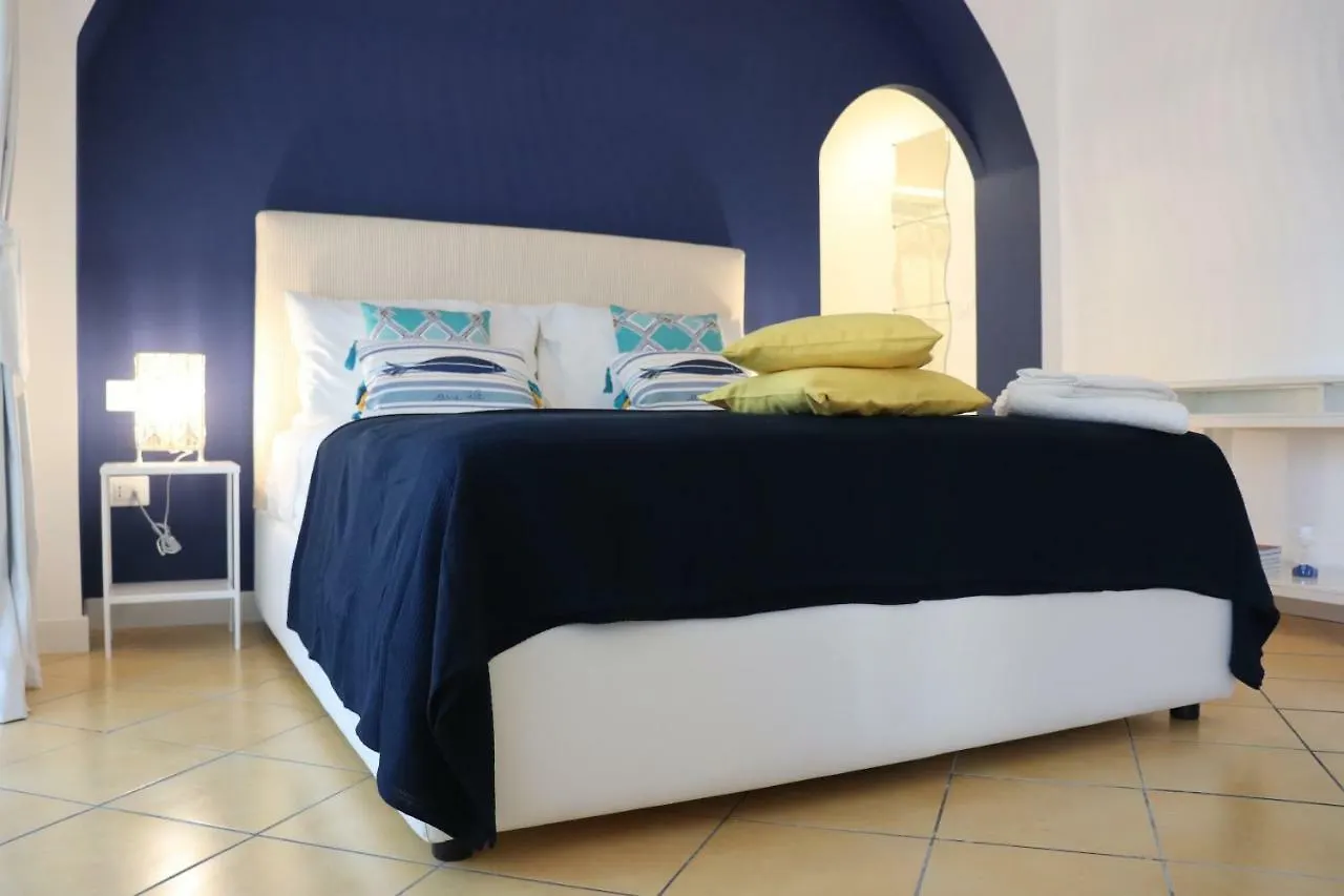 Lemon Suite Naples Italy